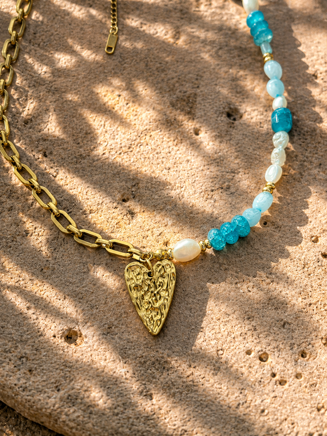 BLUE HEART necklace