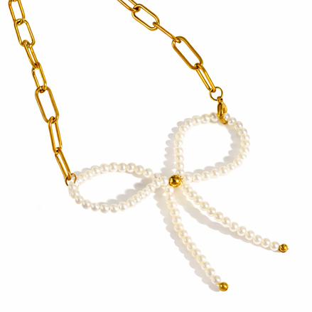 BOW necklace
