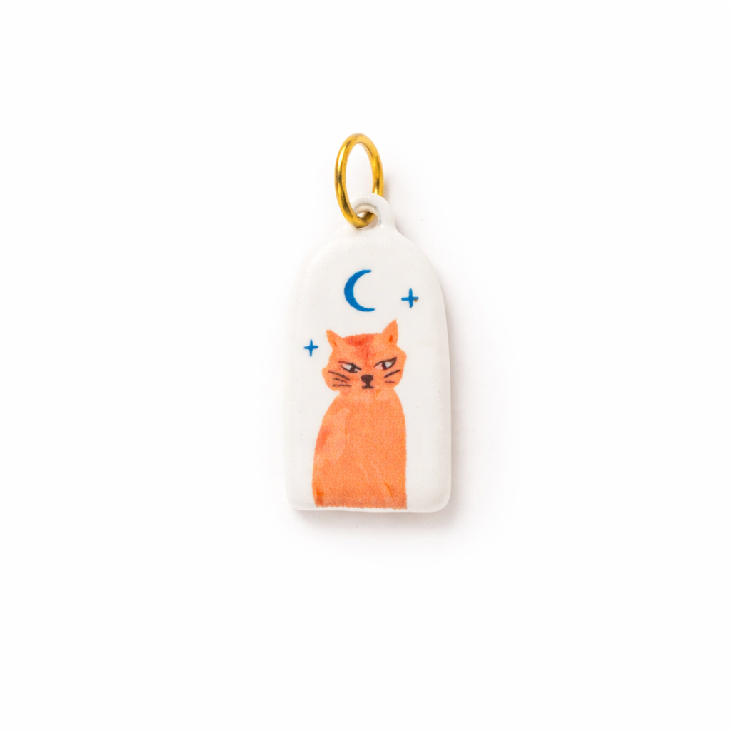 DREAMY CAT
