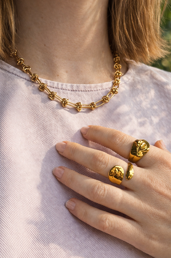 VIBE necklace